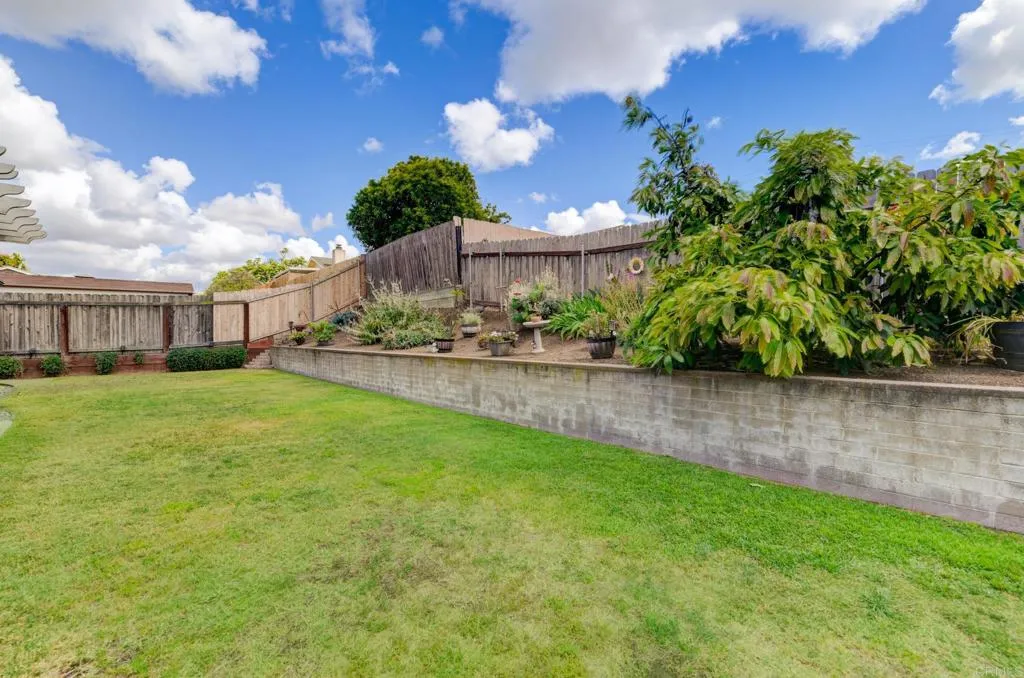 https://cdn.realtyfeed.com/cdn/127/306712534/e79e0fce30af3e977ef5da0e23a3e7b1.webp