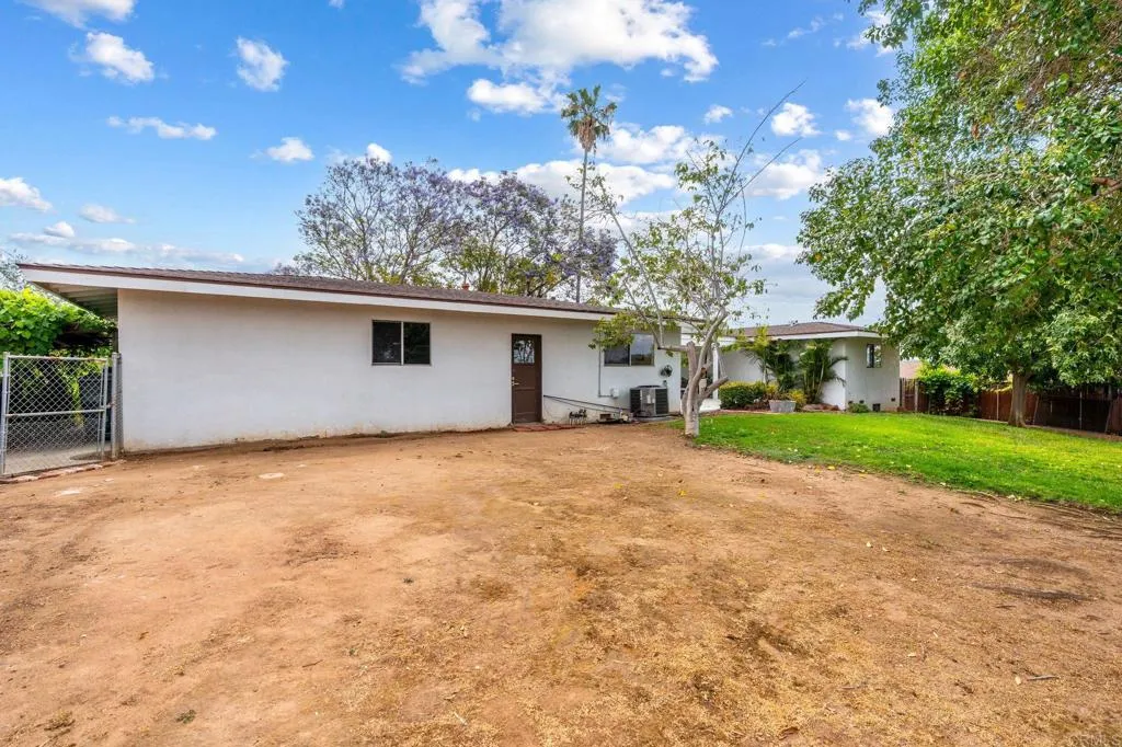 https://cdn.realtyfeed.com/cdn/127/306712571/6d3d8421eb544b0a90344115378aac46.webp