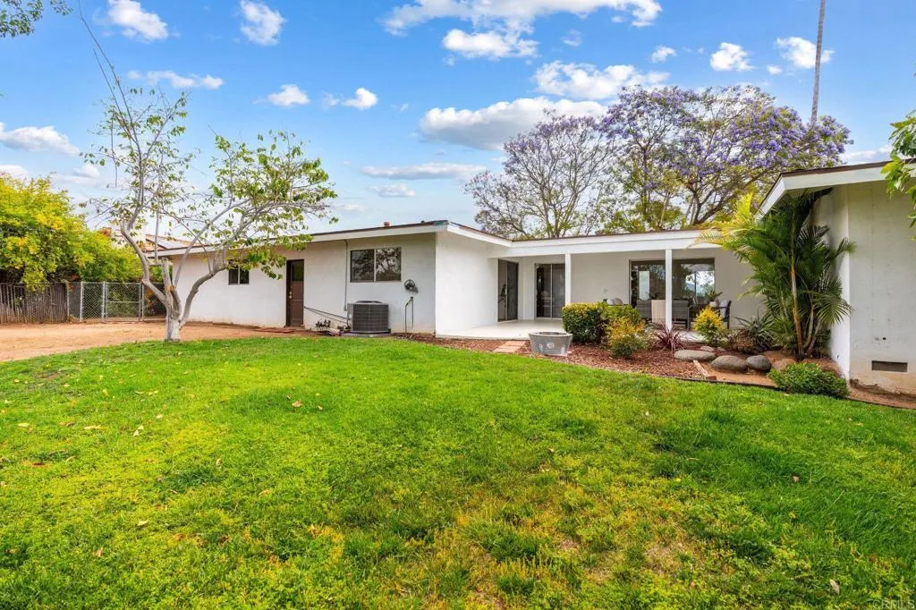 https://cdn.realtyfeed.com/cdn/127/306712571/73d77a999918c11ceb4e1583a645ebf7.webp