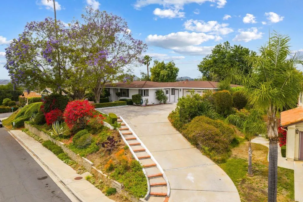 https://cdn.realtyfeed.com/cdn/127/306712571/ce49269685c605b4f16343e00121b41e.webp