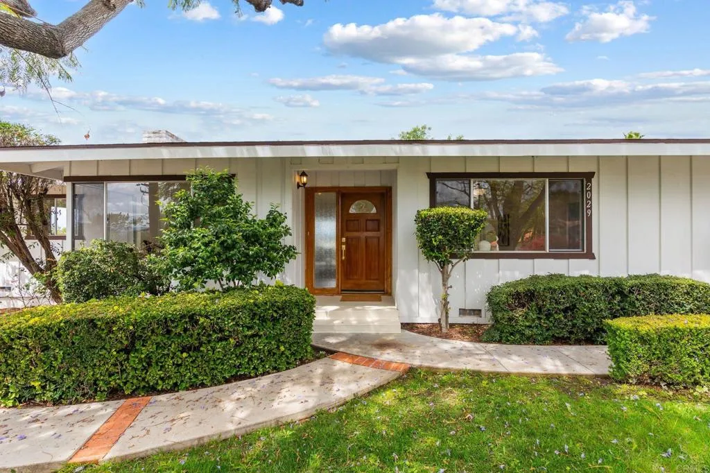 https://cdn.realtyfeed.com/cdn/127/306712571/f5b708af5b4d842242bf08f32bd23892.webp
