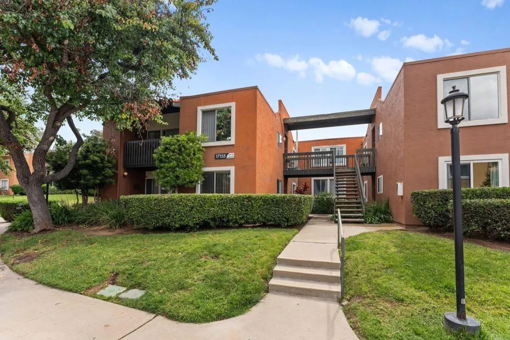 https://cdn.realtyfeed.com/cdn/127/306712600/8e0b112d1276759d2d3703c7be245d92.webp