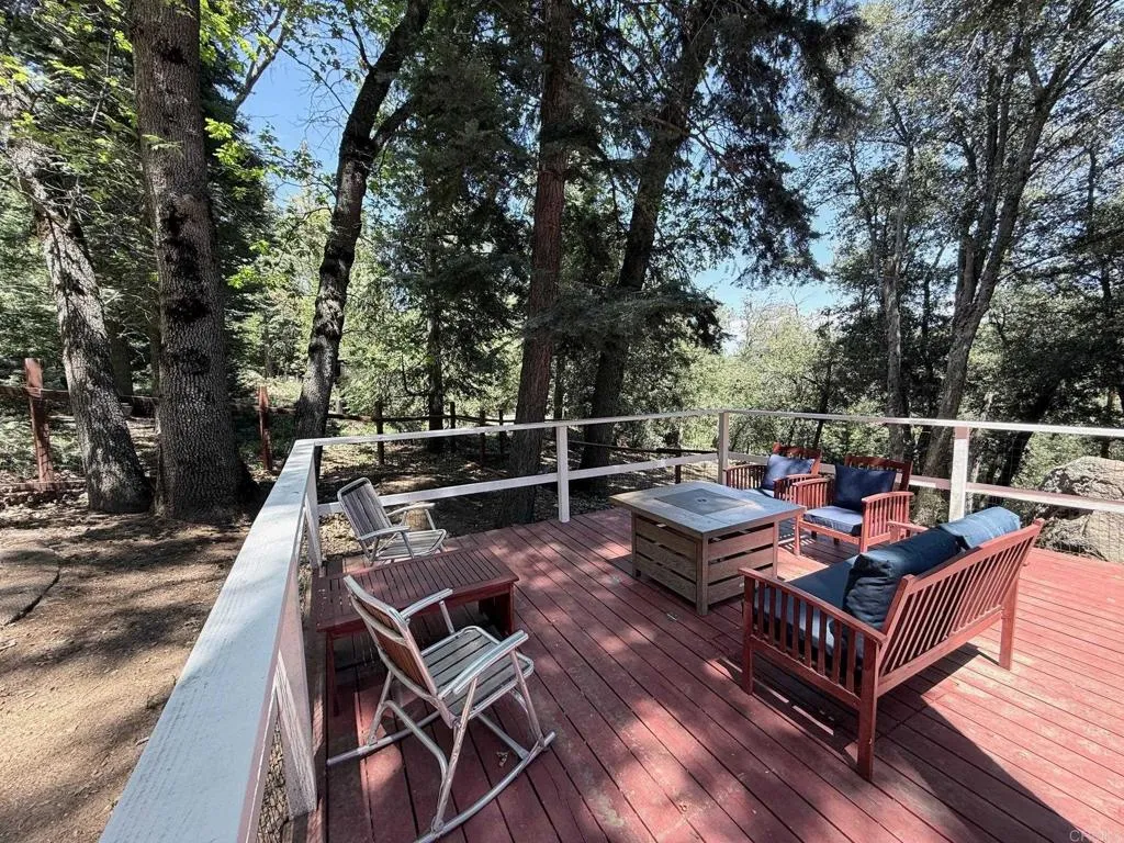 https://cdn.realtyfeed.com/cdn/127/306712632/24b6f4fe721ea76ebe92cbee84c35915.webp