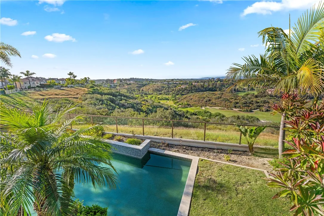 https://cdn.realtyfeed.com/cdn/127/306712639/1beb4ee38ae845396471a1f279f09141.webp