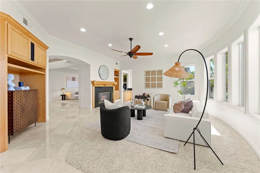 https://cdn.realtyfeed.com/cdn/127/306712639/2ba64026dd41175e5fecba628fb23349.webp