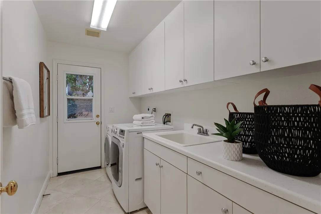 https://cdn.realtyfeed.com/cdn/127/306712639/594c0dcd521ff3aa8086c28728e805d7.webp