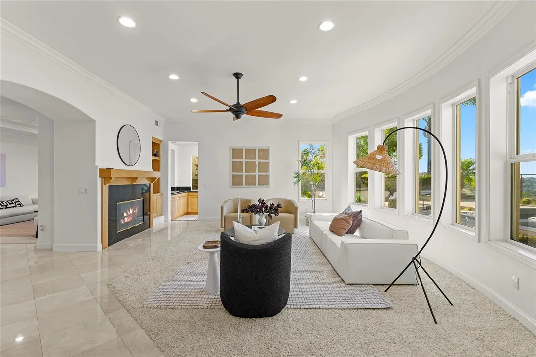 https://cdn.realtyfeed.com/cdn/127/306712639/65135fb151f13303a87c87dd66214ac8.webp