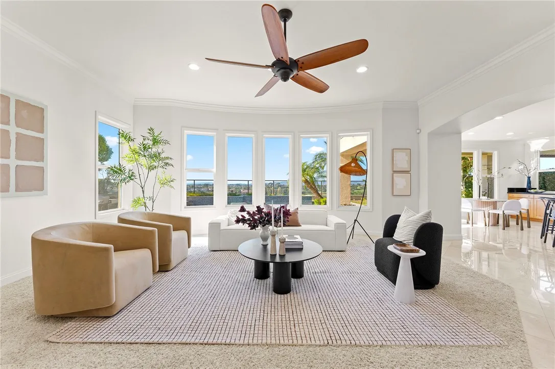 https://cdn.realtyfeed.com/cdn/127/306712639/c16ddbbec8eb50703c57b34d162d72e0.webp
