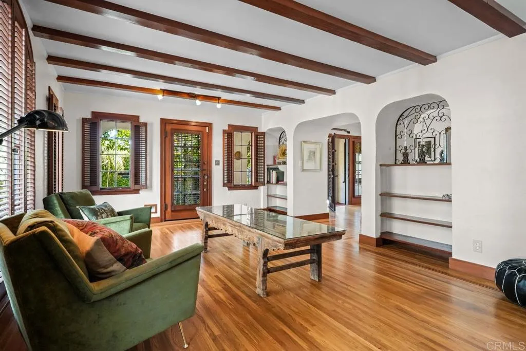 https://cdn.realtyfeed.com/cdn/127/306712642/3f79fd7bf32214034ddc1a6059dba05f.webp