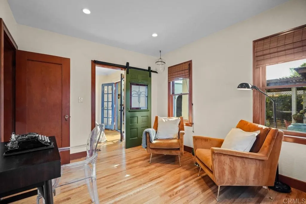 https://cdn.realtyfeed.com/cdn/127/306712642/cea81bc467264deb9fe14c8d6485af0d.webp