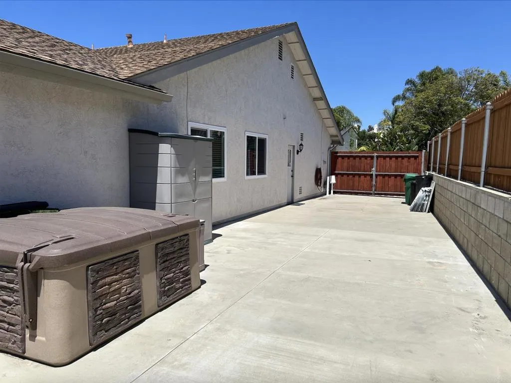 https://cdn.realtyfeed.com/cdn/127/306712657/7350f2db15cd736550e4c912da4da22b.webp