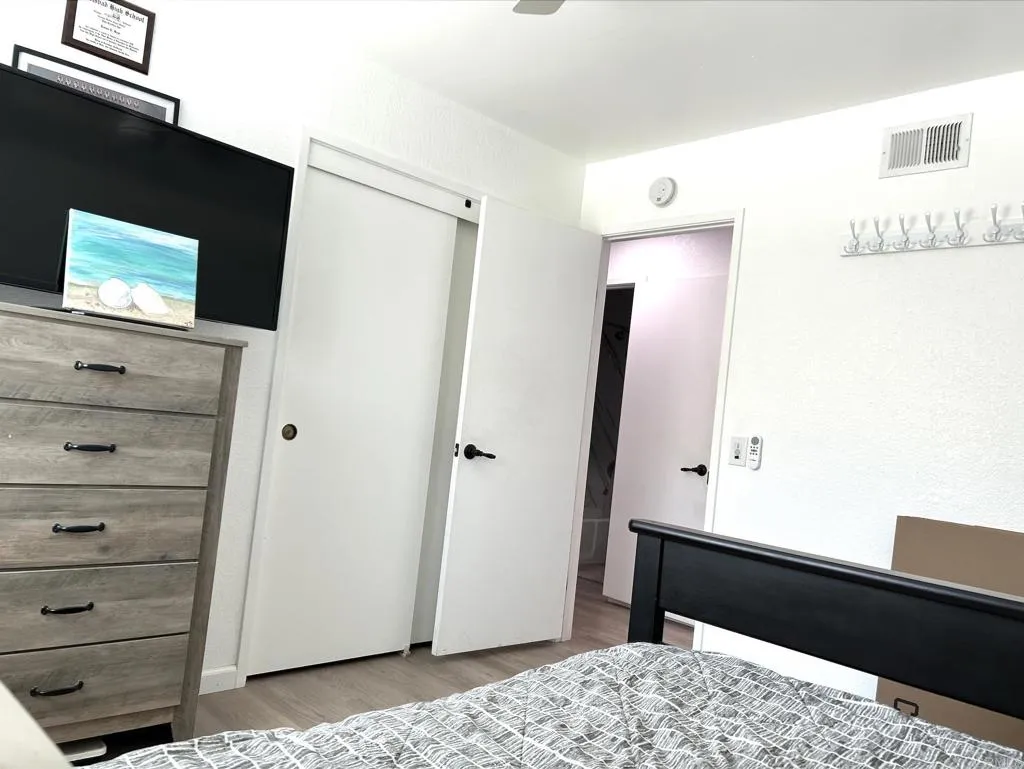 https://cdn.realtyfeed.com/cdn/127/306712657/8a5f0fdacd56f97d01ab02860429fdad.webp