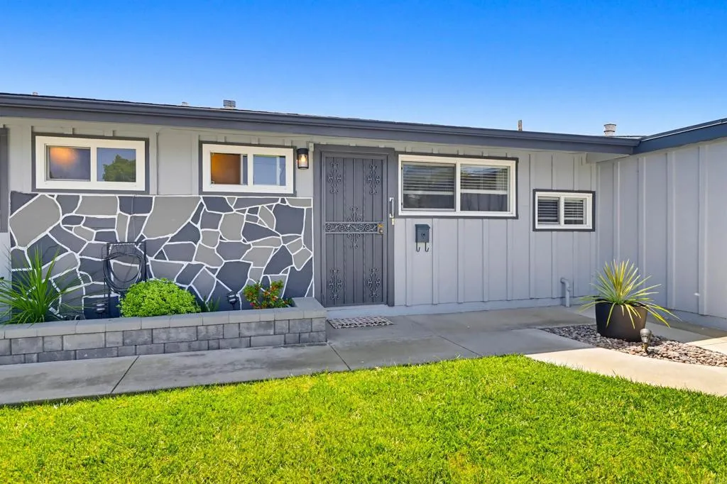 6324 Anvil Lake, San Diego, CA, 92119