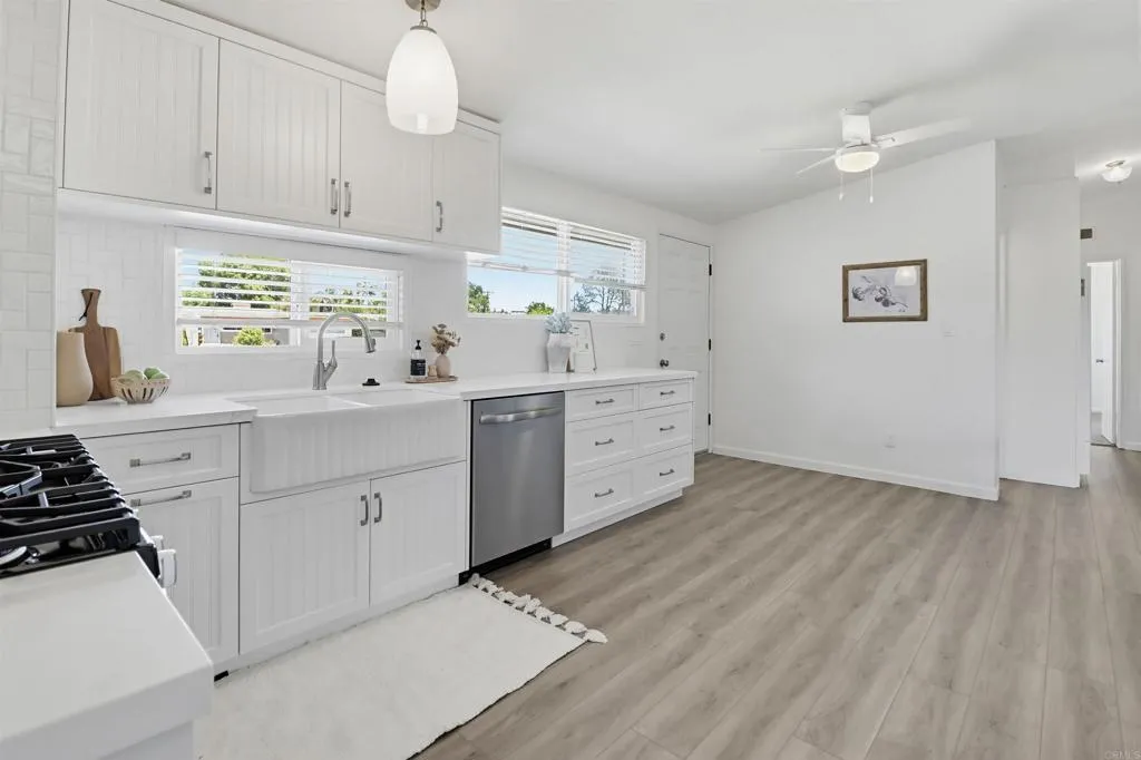 6324 Anvil Lake, San Diego, CA, 92119