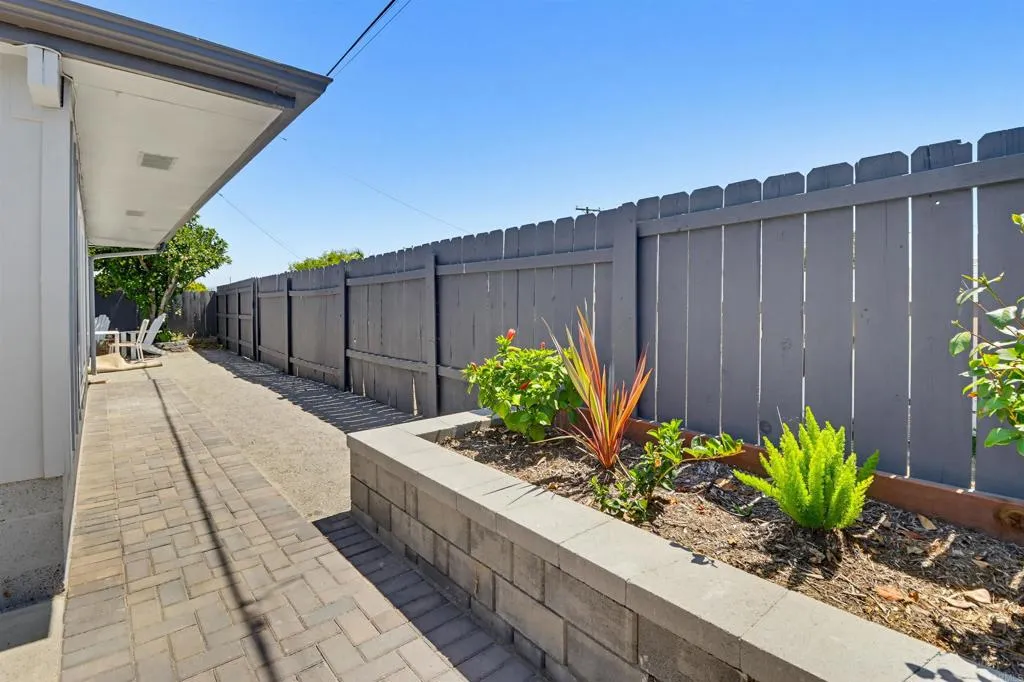 6324 Anvil Lake, San Diego, CA, 92119