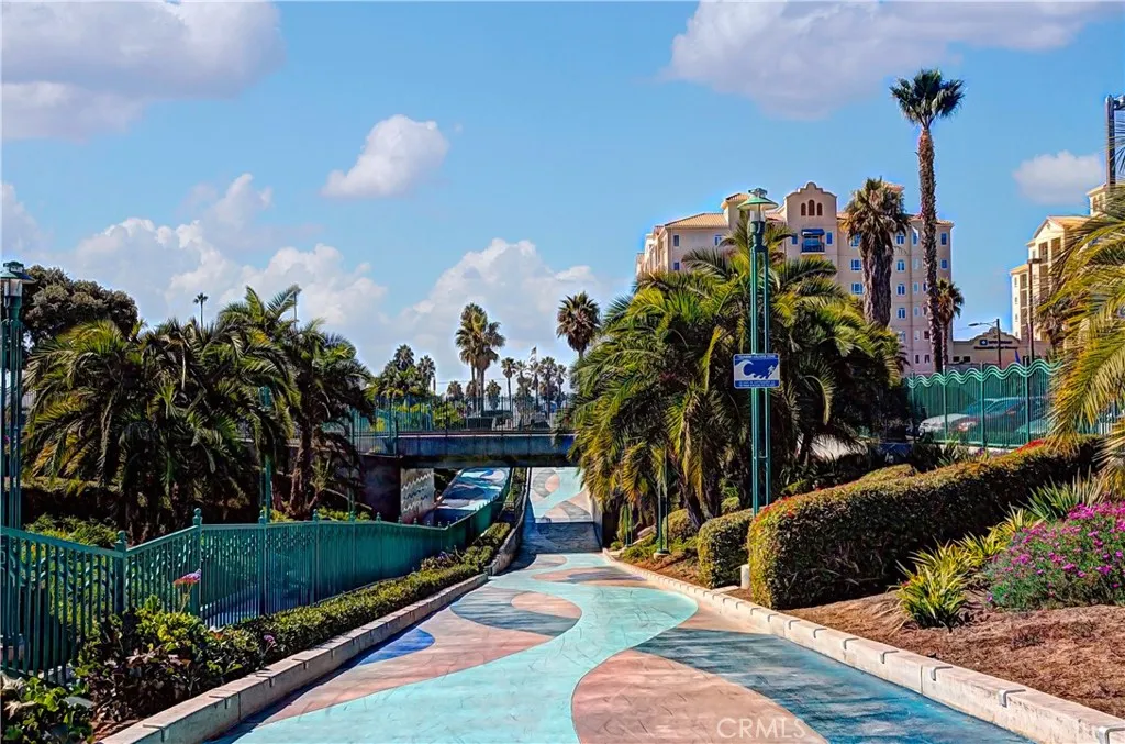 https://cdn.realtyfeed.com/cdn/127/306712668/fd745e574766a6b0bf1dbe8fb3a059b8.webp