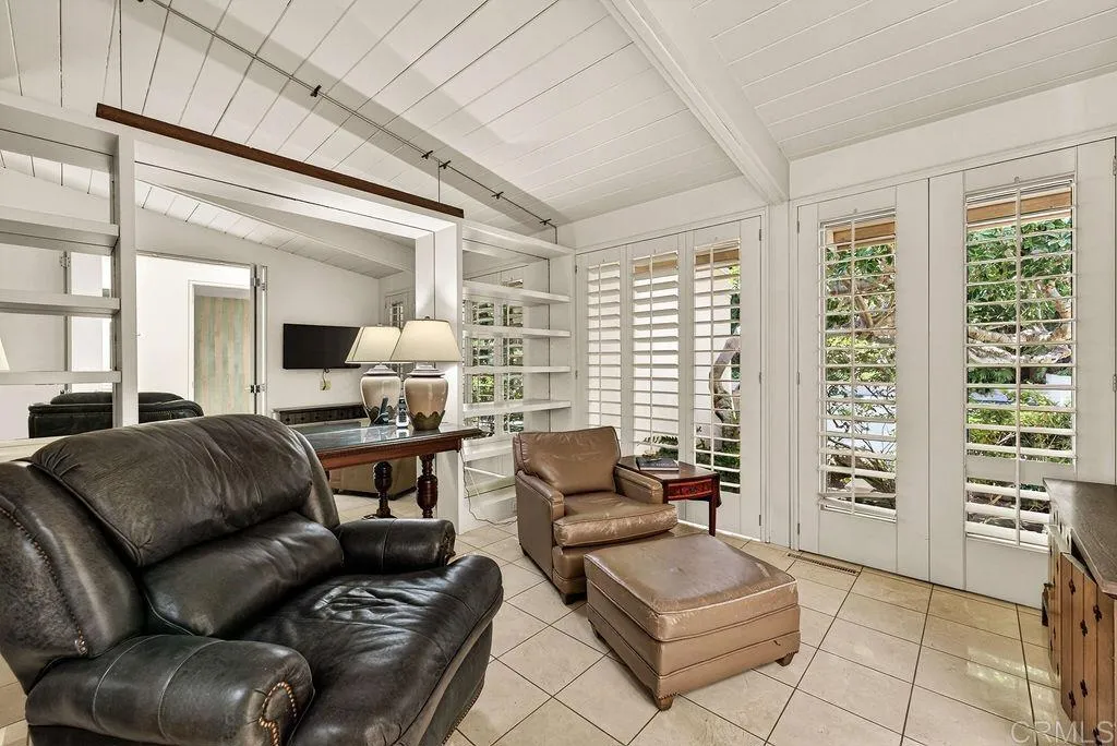 https://cdn.realtyfeed.com/cdn/127/306712698/1bac6d137bc8ac1f1f70a6251c6eba97.webp