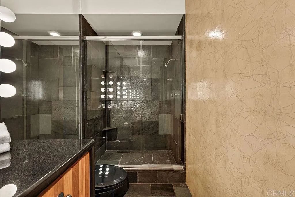 https://cdn.realtyfeed.com/cdn/127/306712698/1c16d1284c9364ab28db8c9fef1ec7a4.webp