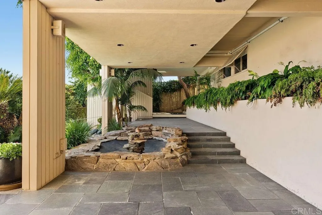 https://cdn.realtyfeed.com/cdn/127/306712698/2f550458544b57724d1c88645d2e555b.webp