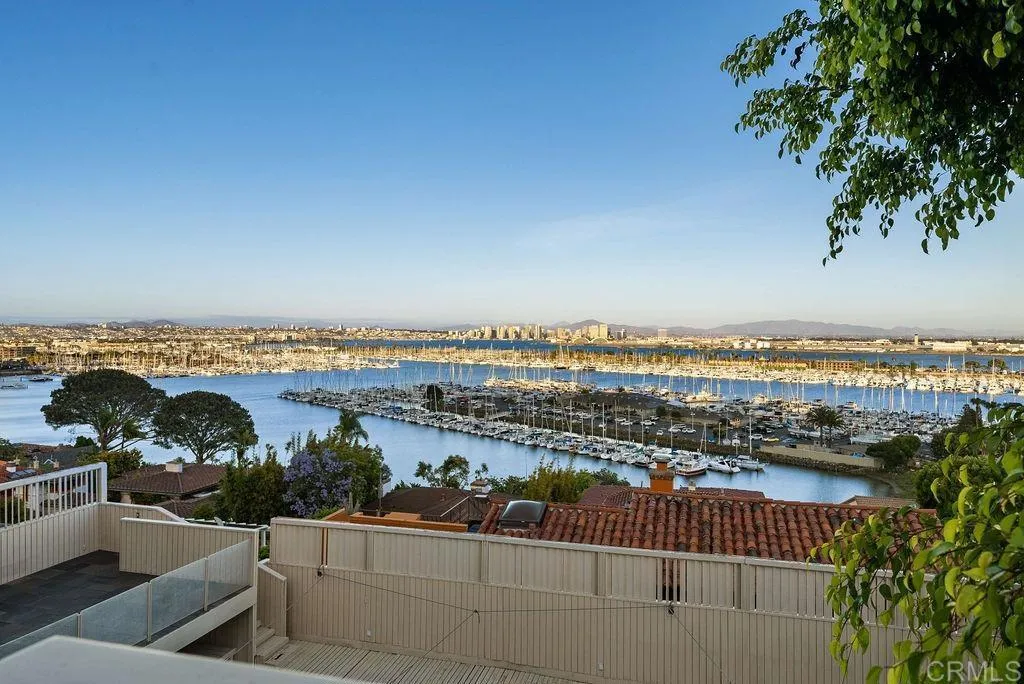https://cdn.realtyfeed.com/cdn/127/306712698/3ed26845a4b4c6594b4e9f236c04d715.webp
