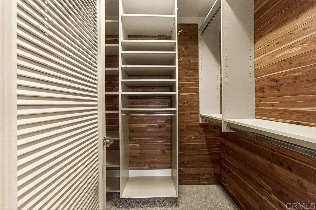 https://cdn.realtyfeed.com/cdn/127/306712698/c9749b3bdaff43d182f7cc2b1e55c3e6.webp