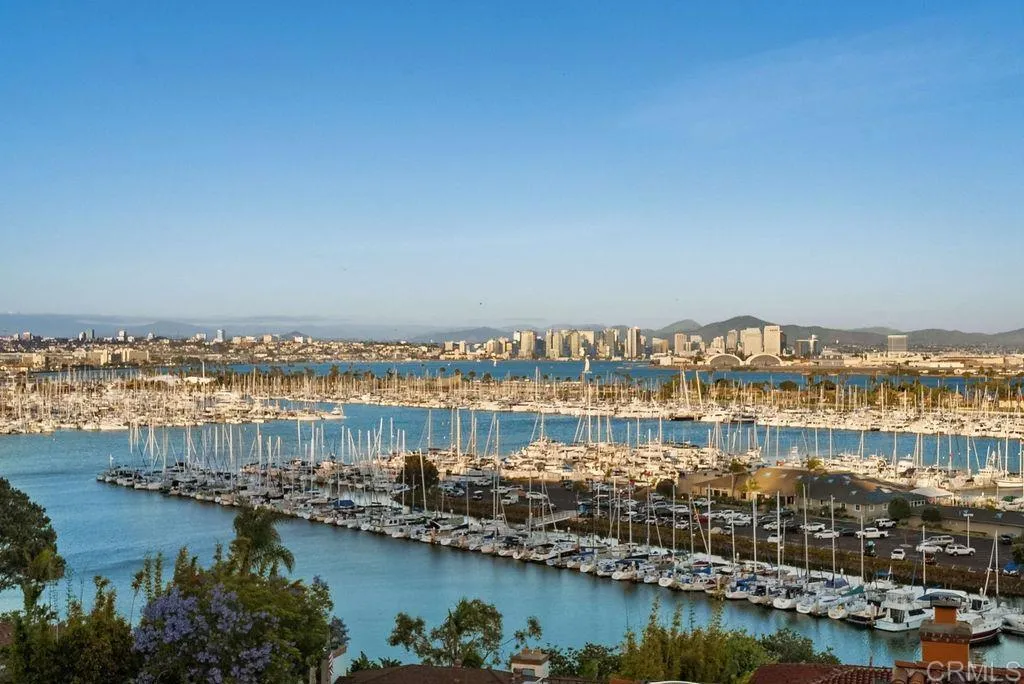 https://cdn.realtyfeed.com/cdn/127/306712698/d7d69c9cb5560a352ab04bd33dabf2ff.webp