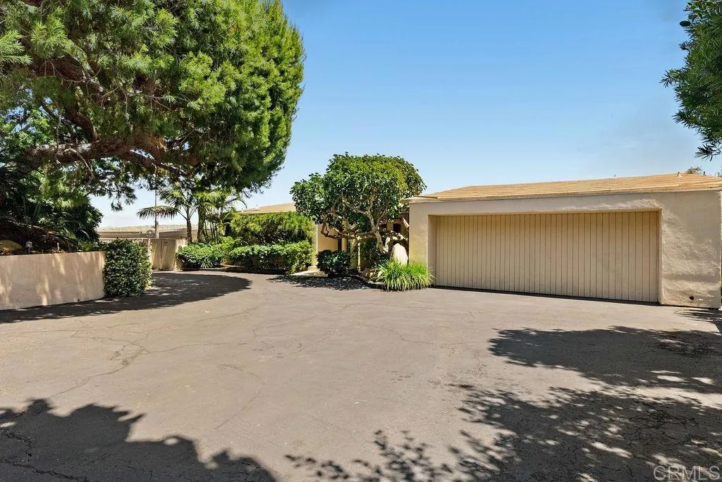 https://cdn.realtyfeed.com/cdn/127/306712698/d87b4cdf3cce3f7b92971d57857d74db.webp