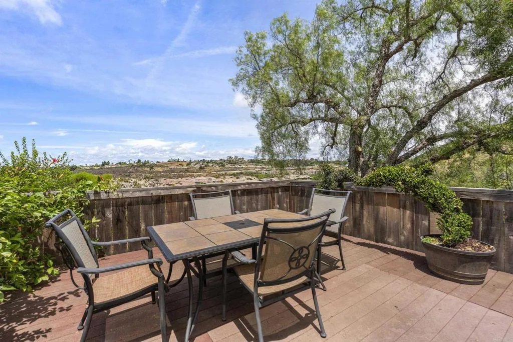 https://cdn.realtyfeed.com/cdn/127/306712721/188cfa2cc4884623218681261af5a080.webp