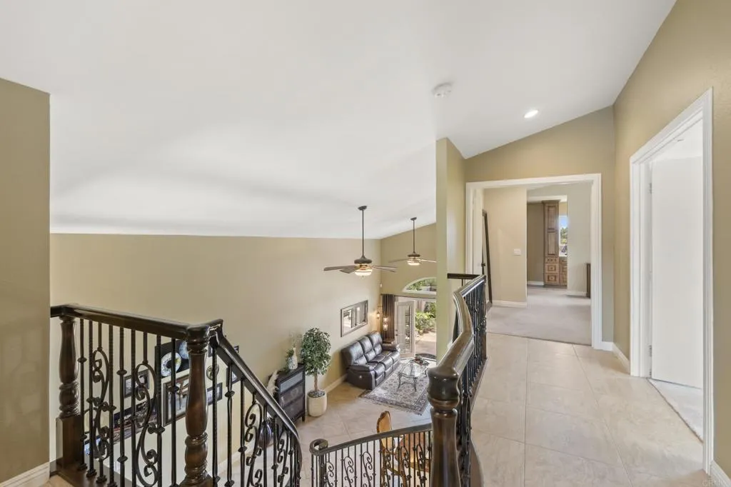 https://cdn.realtyfeed.com/cdn/127/306712721/9fc8db1c6dbffae33f5fb3a96340660b.webp
