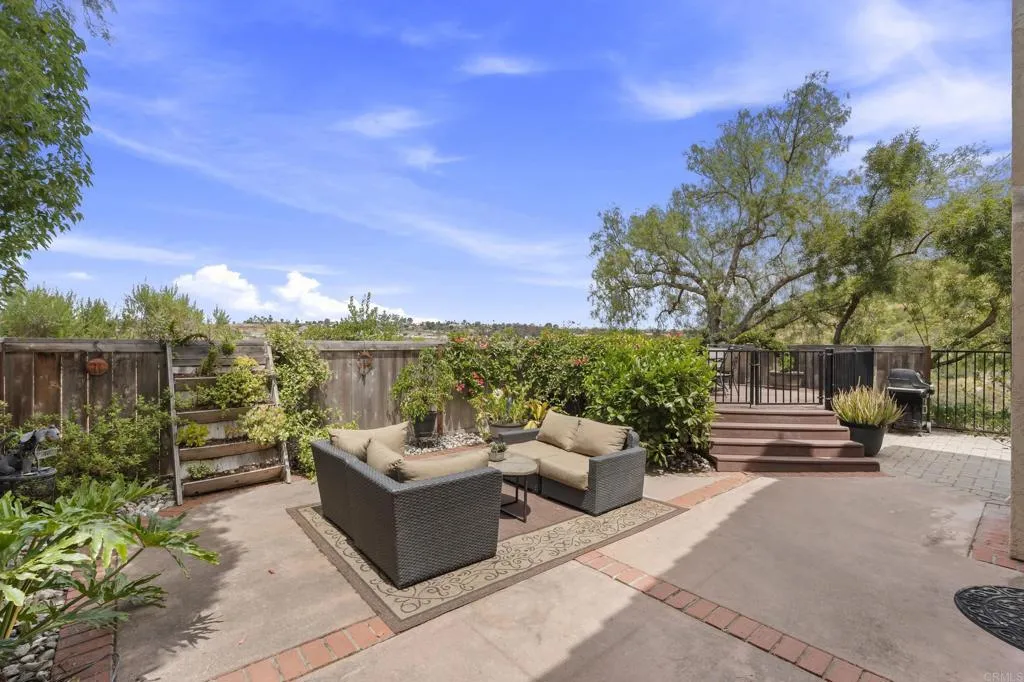 https://cdn.realtyfeed.com/cdn/127/306712721/f9fbefc7693e57c3dbd68898ff4a556e.webp