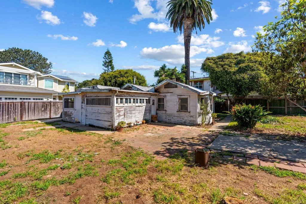 https://cdn.realtyfeed.com/cdn/127/306712735/2a6a83ea719517ea5cddee28e432134e.webp