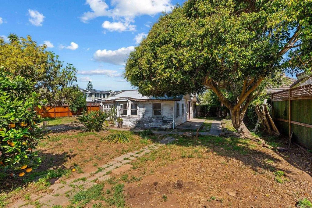 https://cdn.realtyfeed.com/cdn/127/306712735/5454e34e3d5132f822ae41ab35450070.webp