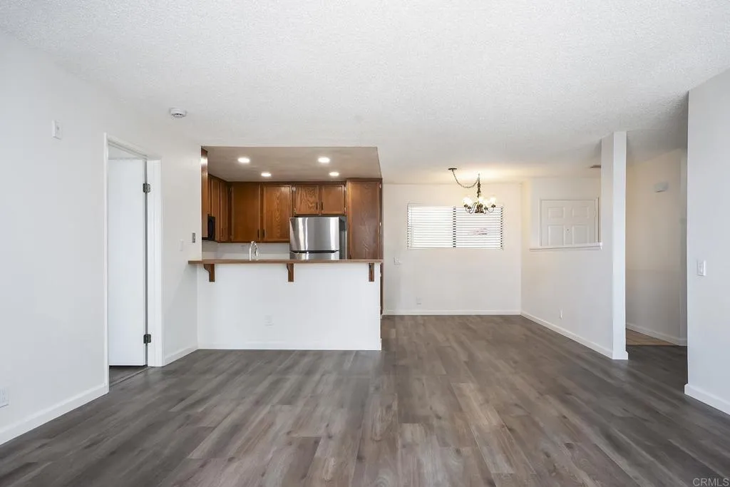 https://cdn.realtyfeed.com/cdn/127/306712771/15ef248bba067617400fd19d26ddd1ce.webp