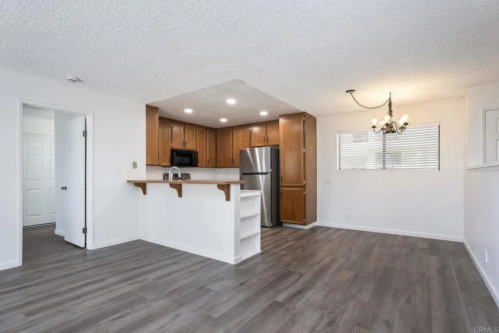 https://cdn.realtyfeed.com/cdn/127/306712771/234b42a054290aa7a07ac807c460b981.webp