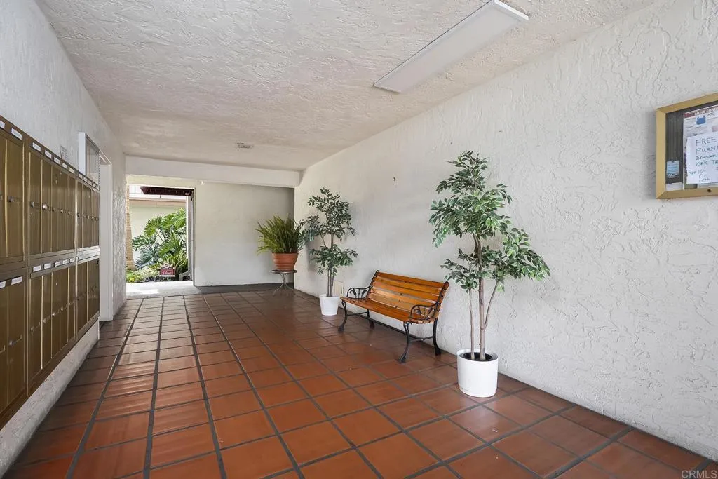 https://cdn.realtyfeed.com/cdn/127/306712771/688d6c586500076ac54259ba7820ef6e.webp