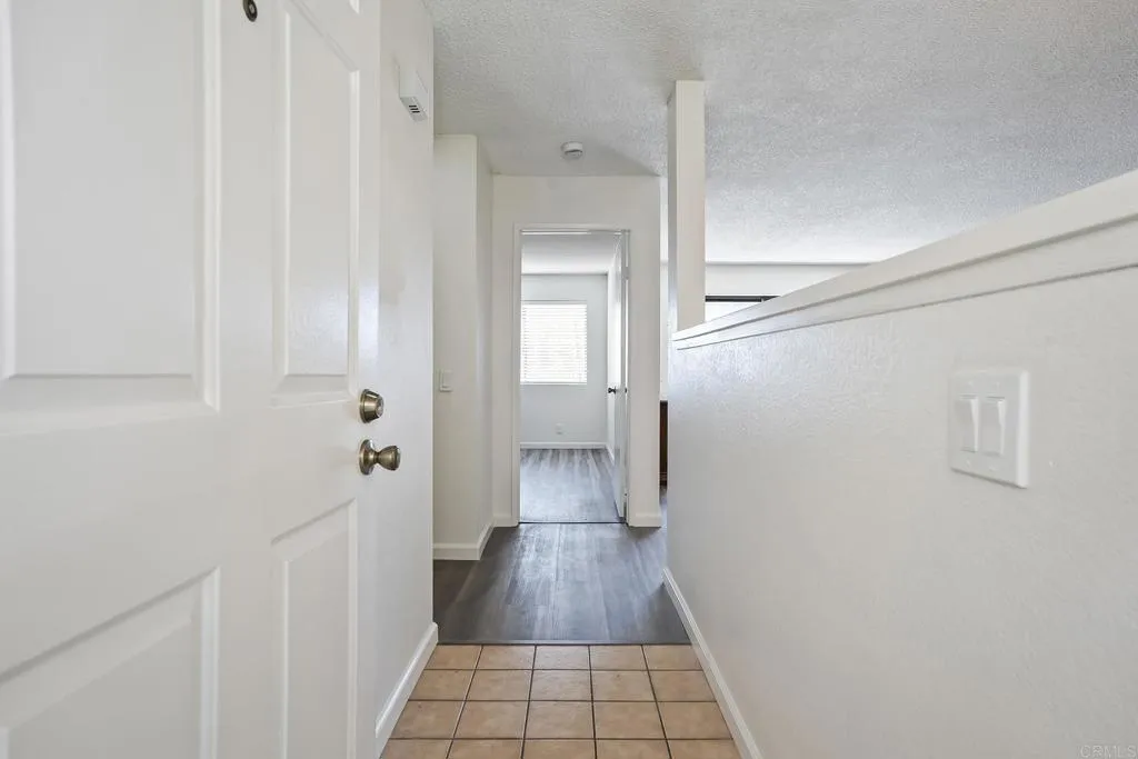 https://cdn.realtyfeed.com/cdn/127/306712771/bf3577820ce08d496fed9464e2de7563.webp