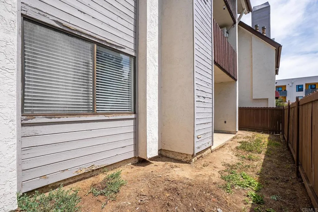 https://cdn.realtyfeed.com/cdn/127/306712771/cccc5906aafd62ba2e780c2a27d127bc.webp