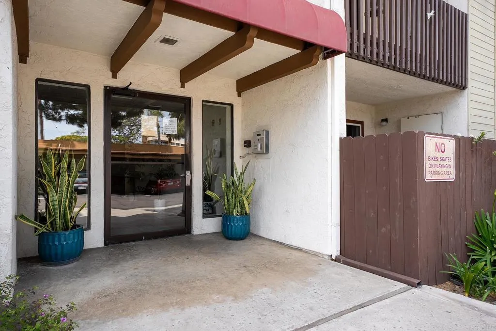 https://cdn.realtyfeed.com/cdn/127/306712771/ec6549d9f3a3c8fdba514999ab3b7f62.webp