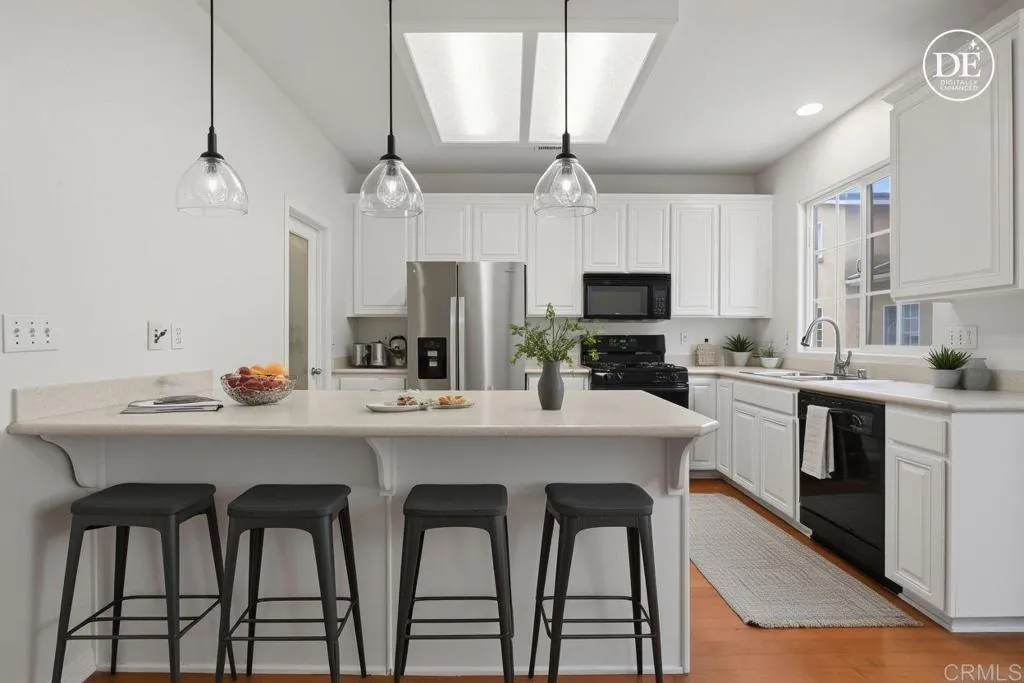https://cdn.realtyfeed.com/cdn/127/306712795/351d3b0e9fc50dd11d30fffcd30fa087.webp