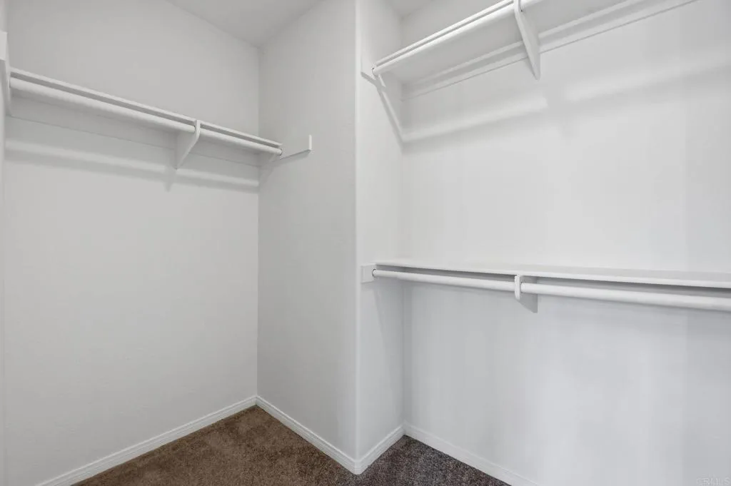 https://cdn.realtyfeed.com/cdn/127/306712795/df5ea4d61e5df3267b595d47514335a4.webp