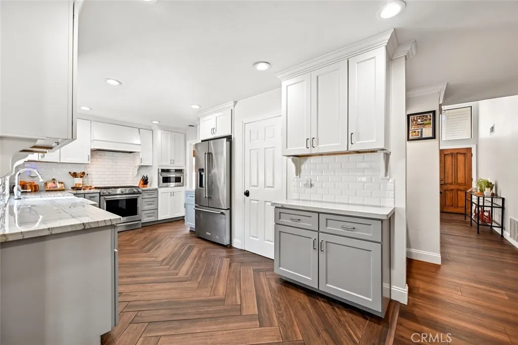 https://cdn.realtyfeed.com/cdn/127/306712811/0bea8768b1666a03c194aeabfe3371c2.webp