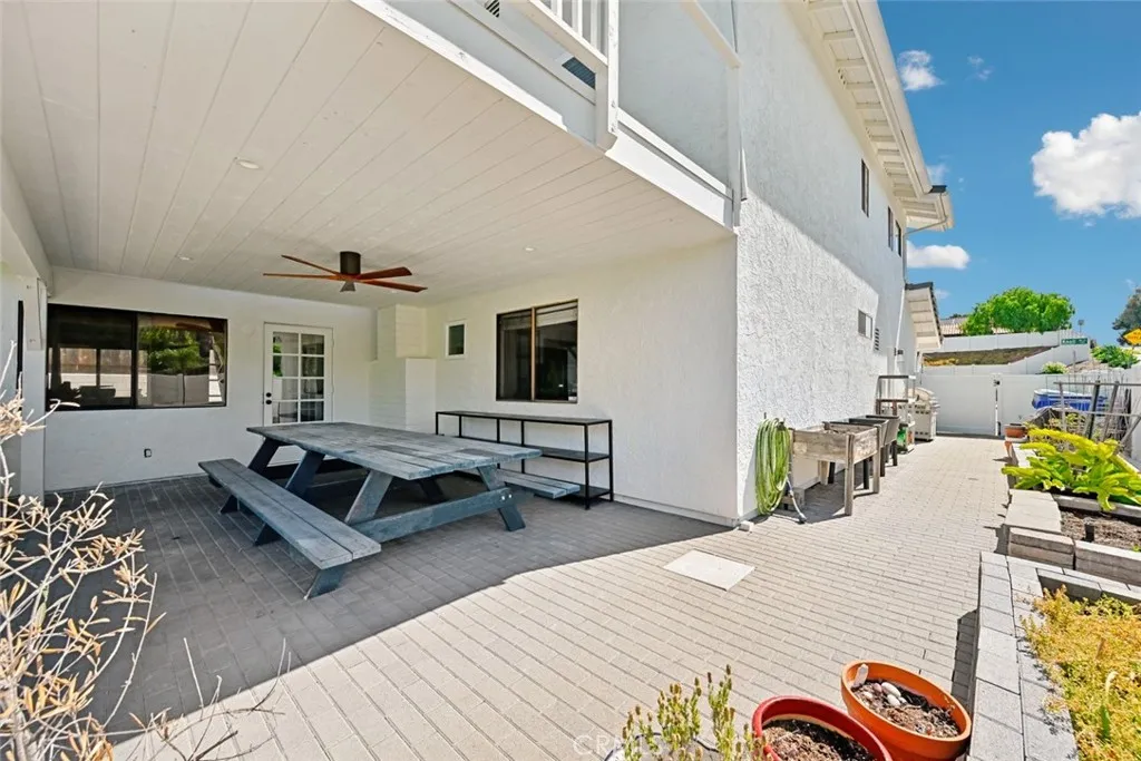 https://cdn.realtyfeed.com/cdn/127/306712811/94d0a5faac70ae6750ff12542c692aa9.webp