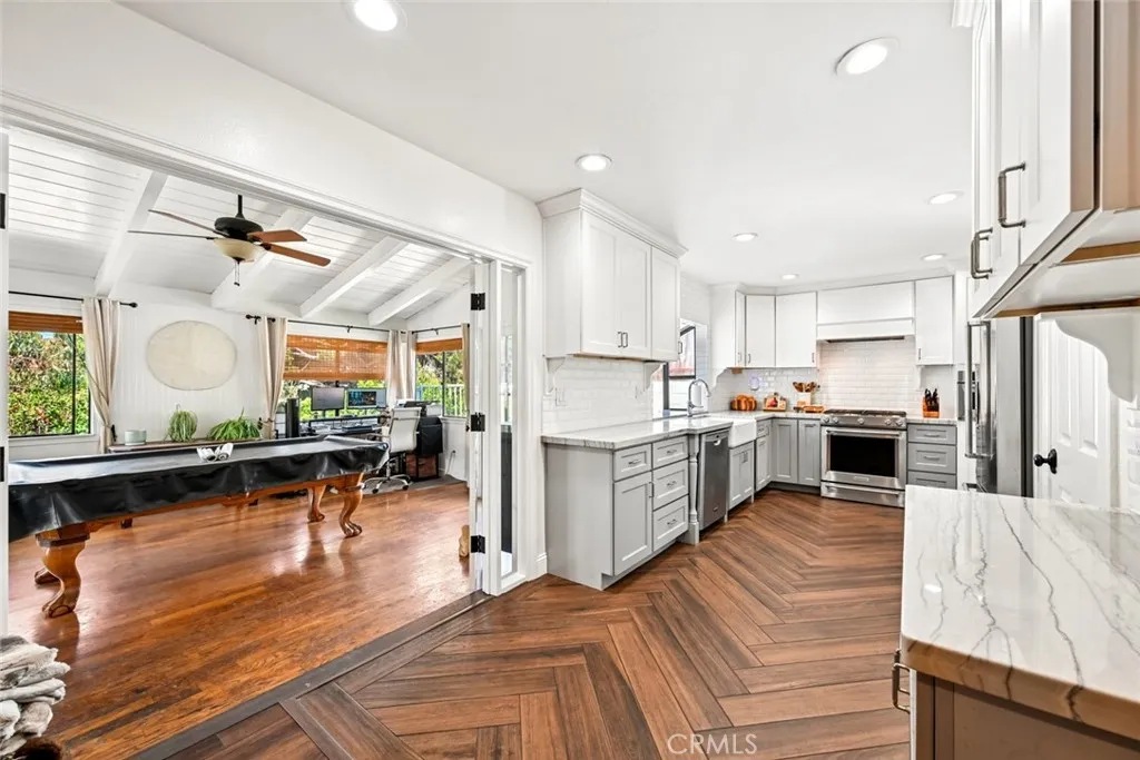 https://cdn.realtyfeed.com/cdn/127/306712811/da3bc3281b7211f3d875db5789f6601c.webp