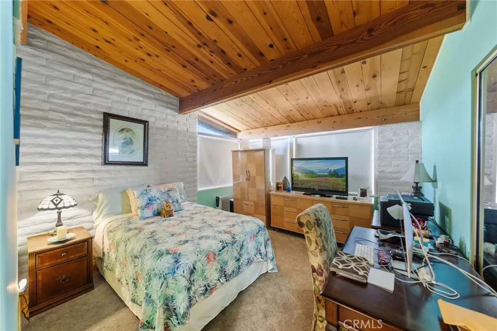 https://cdn.realtyfeed.com/cdn/127/306712832/289908be85a2370982fbb10d5b4ec034.webp