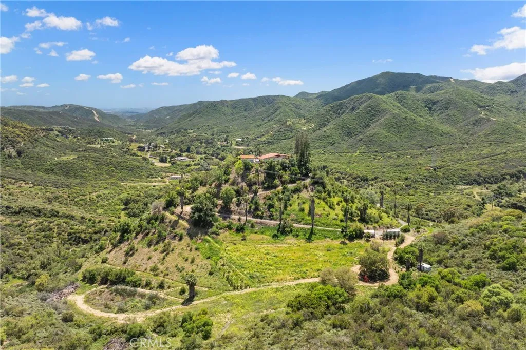 https://cdn.realtyfeed.com/cdn/127/306712832/ba6a9d38b4ed8094b07d9549804d4f5d.webp