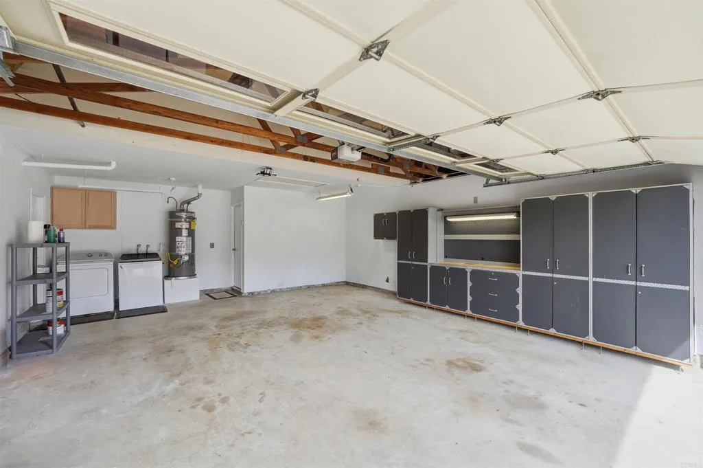 https://cdn.realtyfeed.com/cdn/127/306712841/3ec1682a6a57d5ec7818efa4720024ec.webp