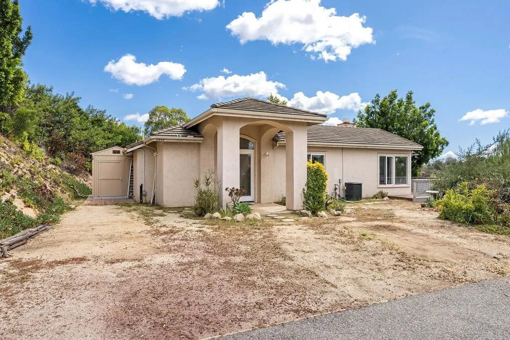 https://cdn.realtyfeed.com/cdn/127/306712869/367659b04087387811f18ac14f5aa28c.webp