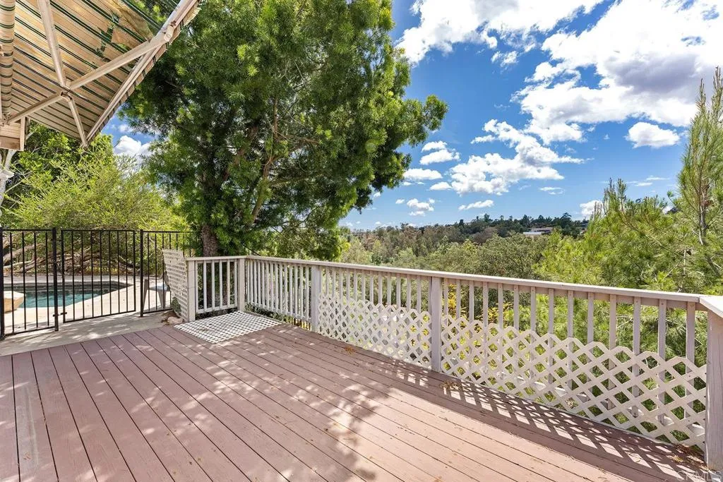 https://cdn.realtyfeed.com/cdn/127/306712869/436543888cb094a88df531887813e30e.webp