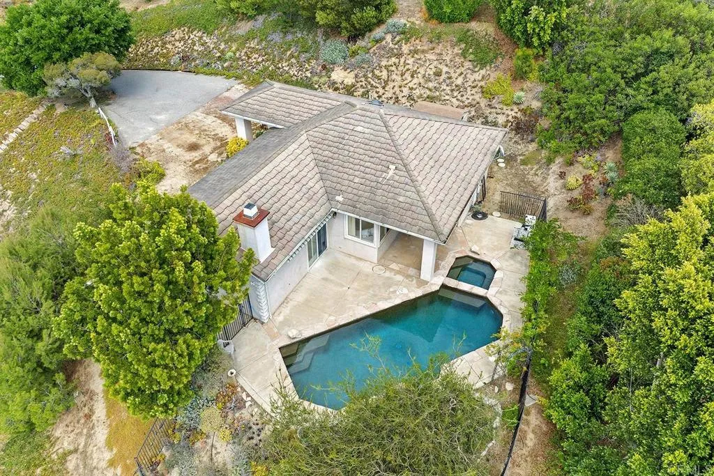 https://cdn.realtyfeed.com/cdn/127/306712869/574fe7fd89d1a3d076dc900ed037bb66.webp