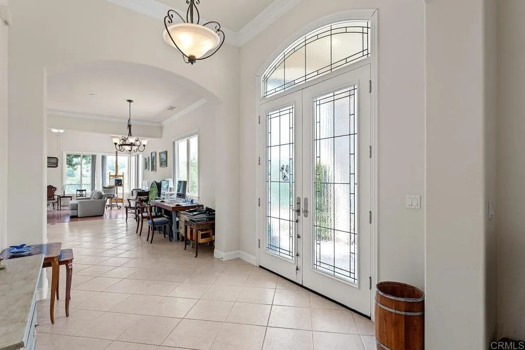 https://cdn.realtyfeed.com/cdn/127/306712869/7df046bc674f78213932334309c5ace7.webp